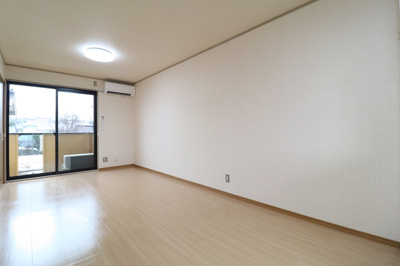 【居間・リビング】 | ロイヤルあけぼの AB