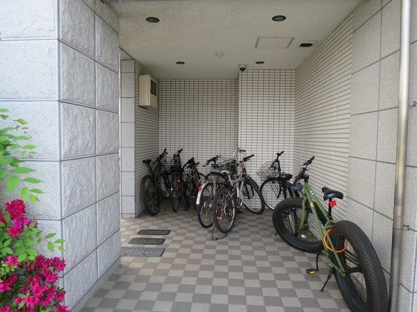 ラ ステュディオ押上の駐車場