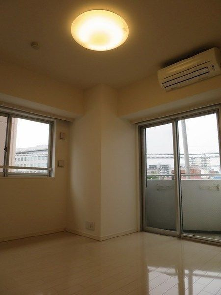 ラ ステュディオ押上の居間・リビング