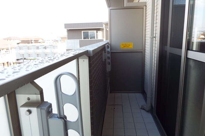 【バルコニー】 | ヴィルヌーヴ　ドゥ | 北向き