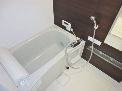 【浴室】 | ヴィルヌーヴ　ドゥ