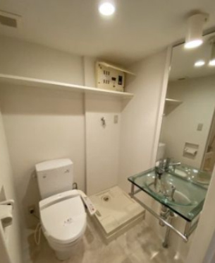 MODULOR中井（モデュロール中井）のトイレ|サニタリールームにはトイレと室内洗濯機置場・洗面台★（同一仕様写真）