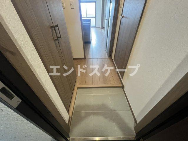La・maison　TAKASAKIの玄関|高崎、前橋のお部屋探しはエンドスケープまで！お客様の理想お聞かせ下さい♪