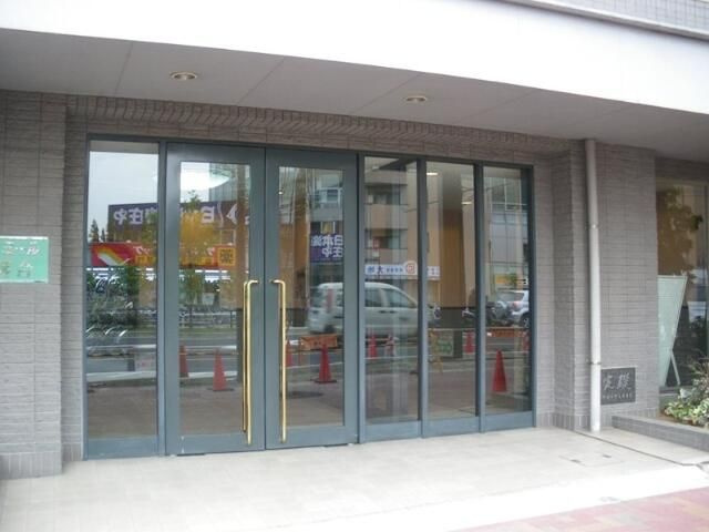 ドミール落合のエントランス