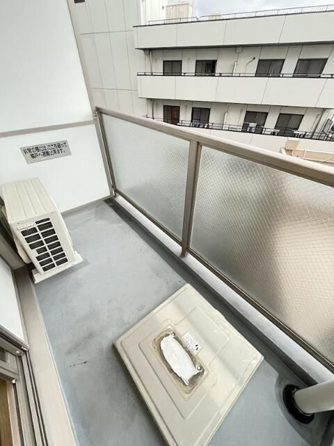 ドミール落合のバルコニー