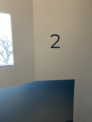 MSBビルの玄関