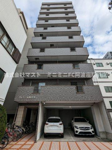 クレセール阿波座の外観