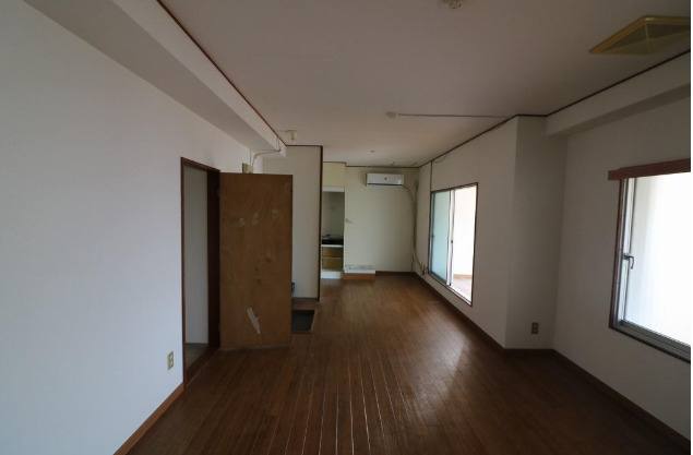 大阪市中央区西心斎橋２丁目の事務所の居間・リビング