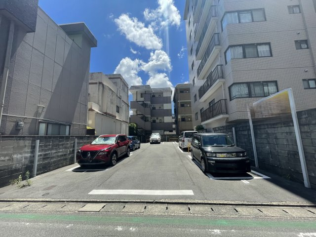 原古賀 Y' PARKの駐車場