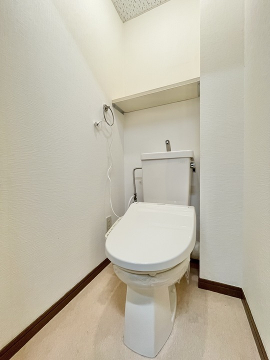 エルス泉のトイレ