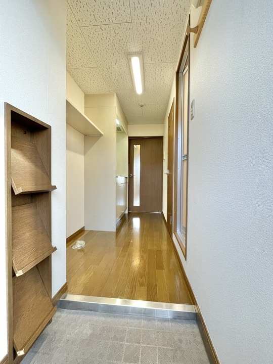 エルス泉の玄関