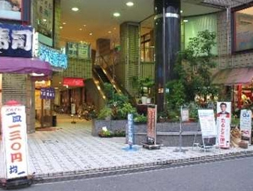 長楽ビルの外観