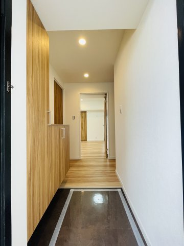 【エントランス】 | ツインタワー空港通り