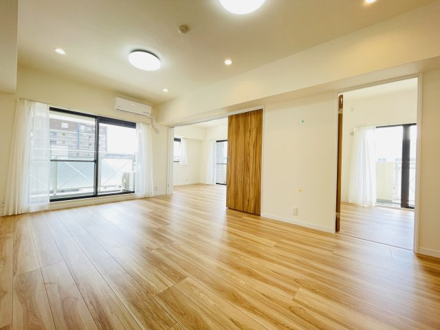 【居間・リビング】 | ツインタワー空港通り