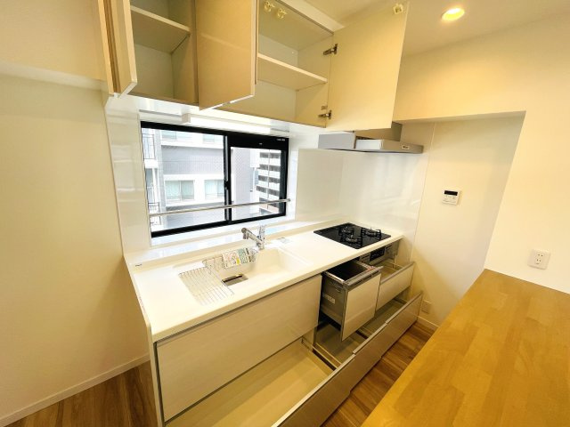 【居間・リビング】 | ツインタワー空港通り