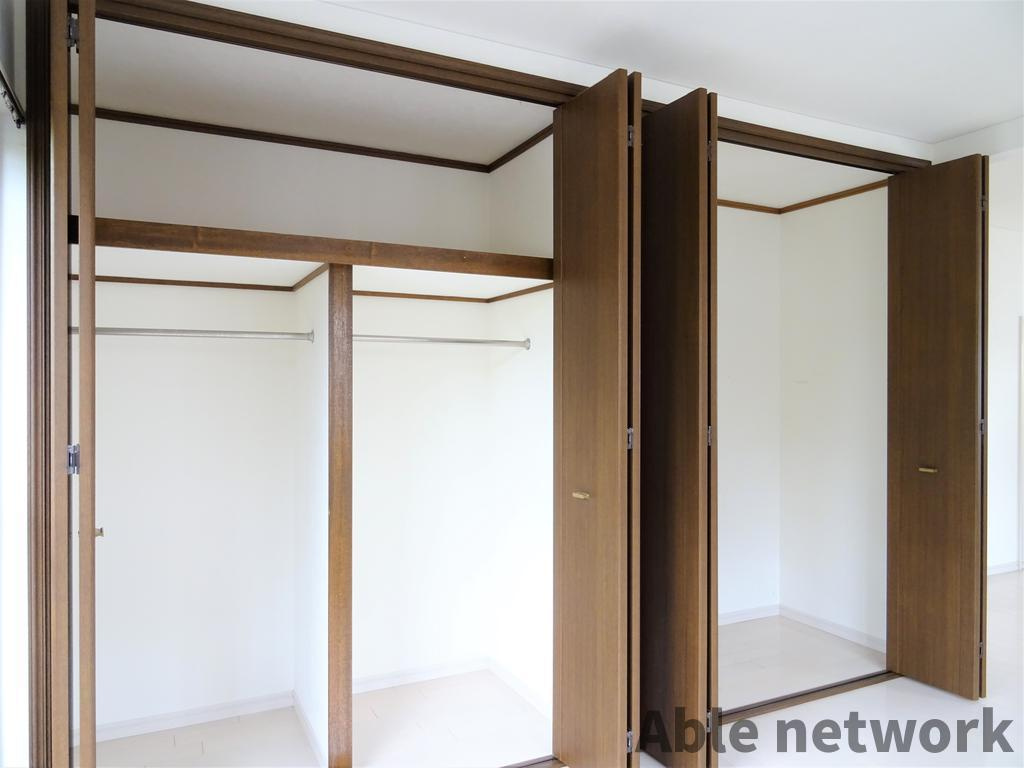 カーザ・ボニータ・Yumiの収納|クローゼット2か所