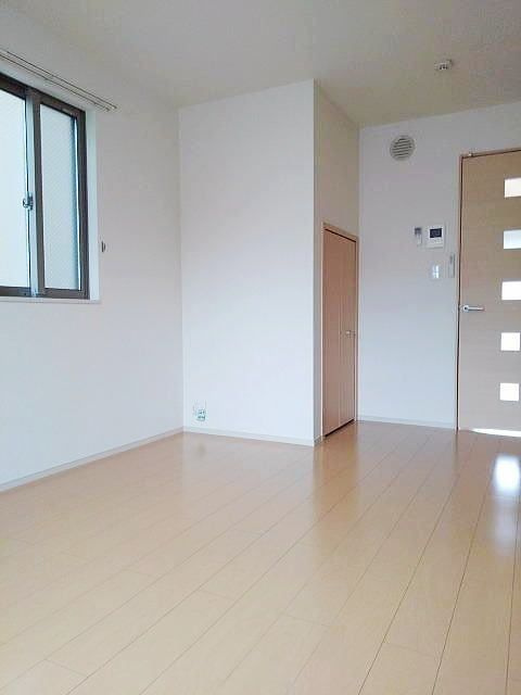 スカイツリー熊本の居間・リビング