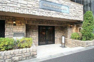 【エントランス】 | アヴァンティーク銀座東