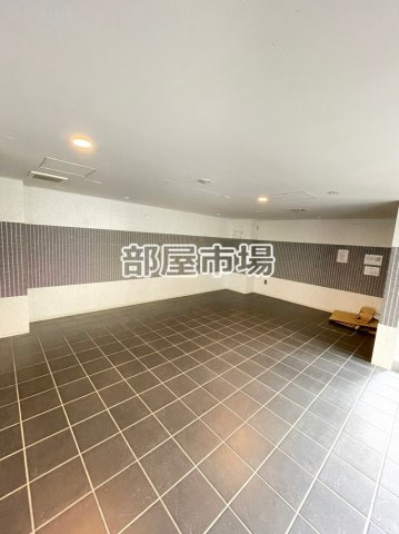 リファイズエムエスのロビー