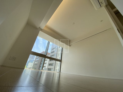 【洋室】 | One Shinmachi | One Shinmachi（ワン新町）　洋室