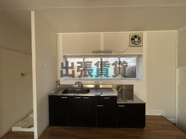 仲介手数料0円！！西区中小田井戸建 	 のキッチン