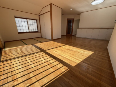 【居間・リビング】 | 経堂２丁目戸建