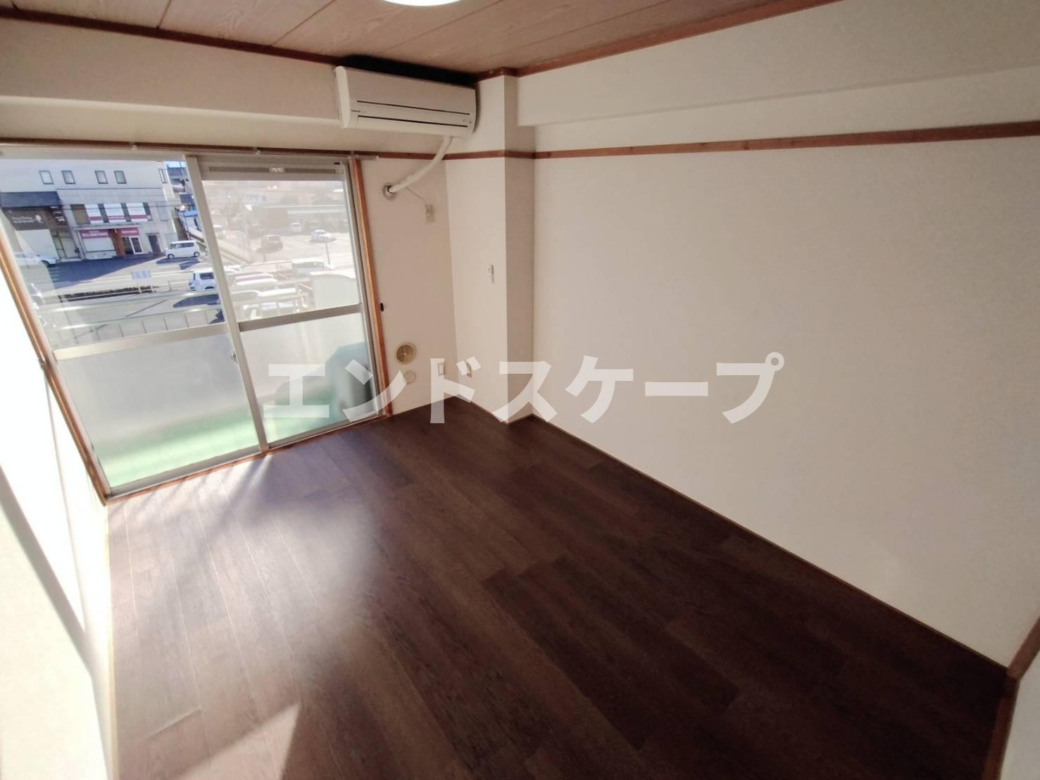 クリーンパレスの洋室|高崎、前橋エリアのお部屋探しはエンドスケープまで！お客様の理想お聞かせ下さい♪