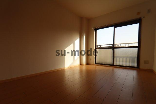 エクセル舞音の寝室