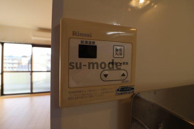 エクセル舞音の内装