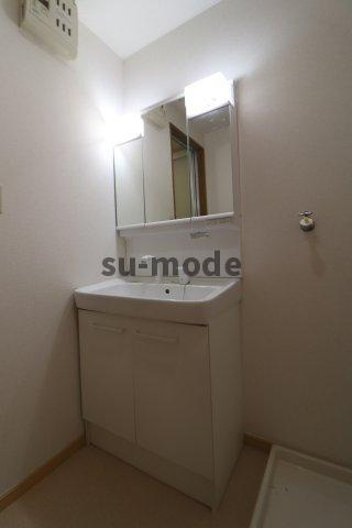 エクセル舞音の洗面所