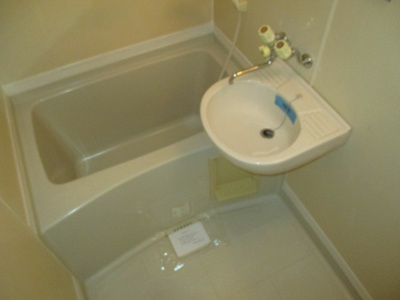 【浴室】 | グランベイ豊新 | お風呂で疲れを癒して下さいね