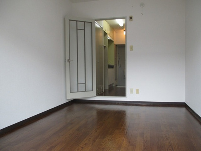 【居間・リビング】 | グランベイ豊新 | 明るくキレイなお部屋です