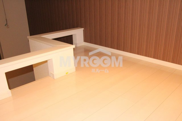 ＤＨＧ彩(ディーエイチジーアヤ)の寝室|ロフト☆