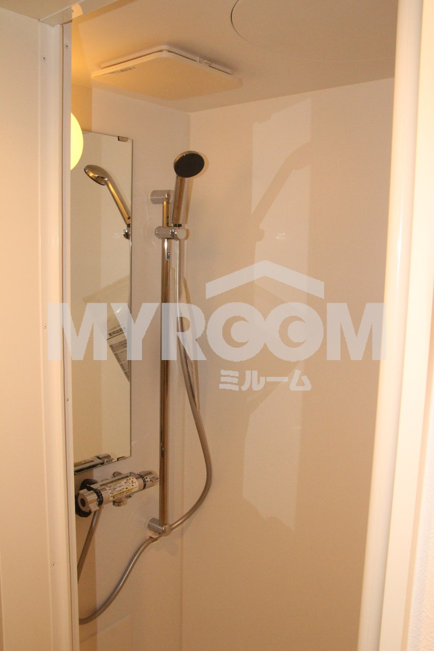 ＤＨＧ彩(ディーエイチジーアヤ)の浴室|シャワールーム完備☆