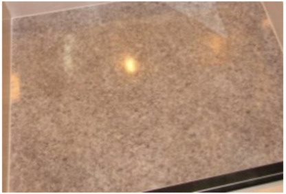 ＤＨＧ彩(ディーエイチジーアヤ)の玄関|大理石調床使用☆姿見鏡付いてます★