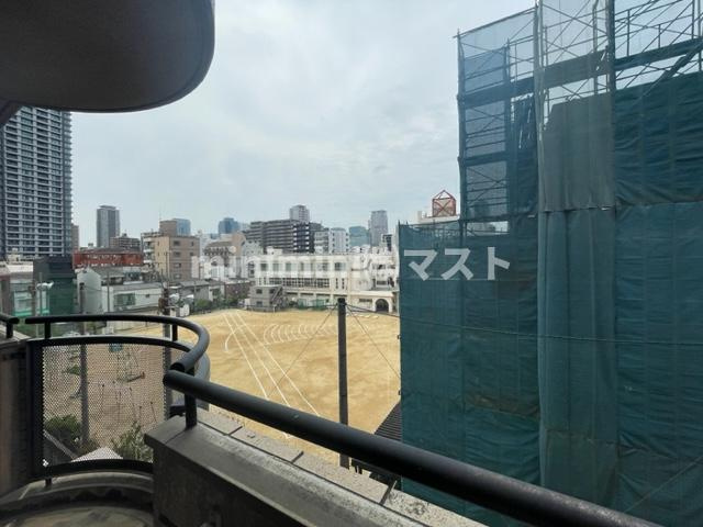 ライフ北梅田の展望