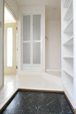 【玄関】 | カーサエルニ