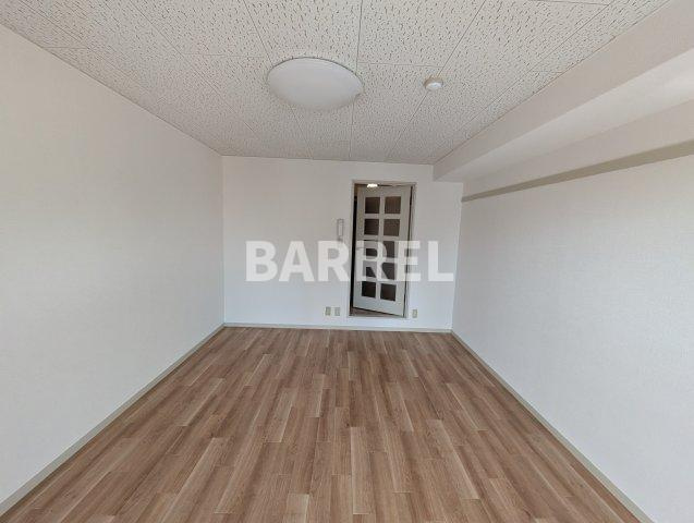 シラテック池田の居間・リビング