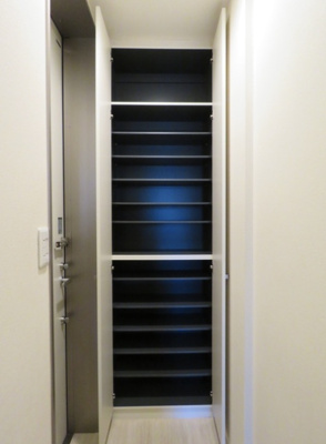 【玄関】 | Nouvelle Maison