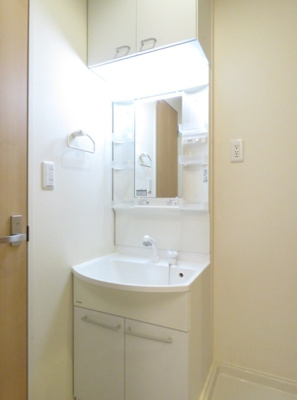 【洗面所】 | Nouvelle Maison