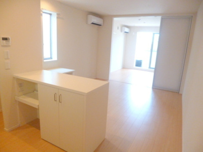 【内装】 | Pueo明大前