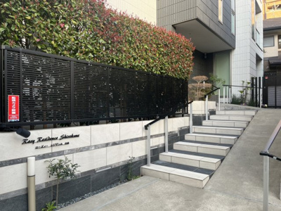 【エントランス】 | Rosy Residence Shirokane