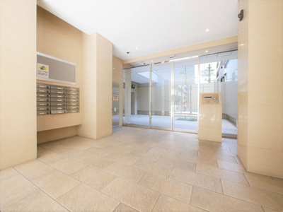 【ロビー】 | コスモリード谷町六丁目（旧名称：ドゥーエ谷町）