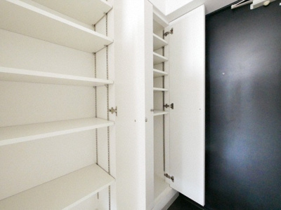 【収納】 | コスモリード谷町六丁目（旧名称：ドゥーエ谷町）