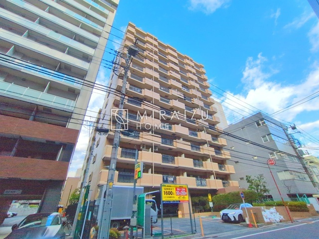 【エントランス】 | 平日・休日問わず、いつでもご見学が出来ます♪☆実際に見て、触れて感じる安心のお住まい探しを体験して下さい♪☆物件情報だけでなく、地域の特色などなどエリア情報もお伝え出来たら嬉しいです♪