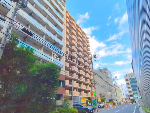 【外観】 | 暮らしやすさを考えたプランで快適な現地ロケーションを実現。安らぎに満たされる