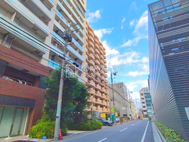 【外観】 | 暮らしやすさを考えたプランで快適な現地ロケーションを実現。安らぎに満たされる