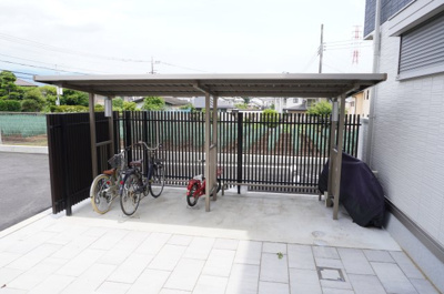 【その他共用部分】 | Grand Felicia | 駐輪場