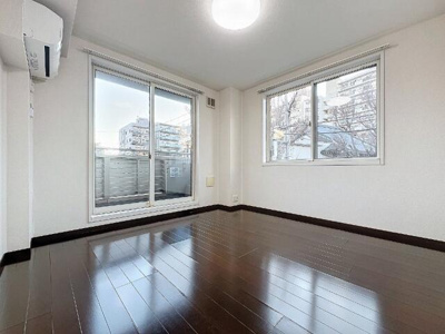 【居間・リビング】 | ＳＴＯＮＥ’Ｓ | 同仕様 