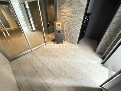 【エントランス】 | 玉造Base